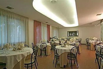 Cristallo Hotel