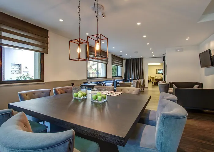 克里斯塔洛酒店 卡托利卡