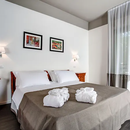 Cristallo Hotel 4*